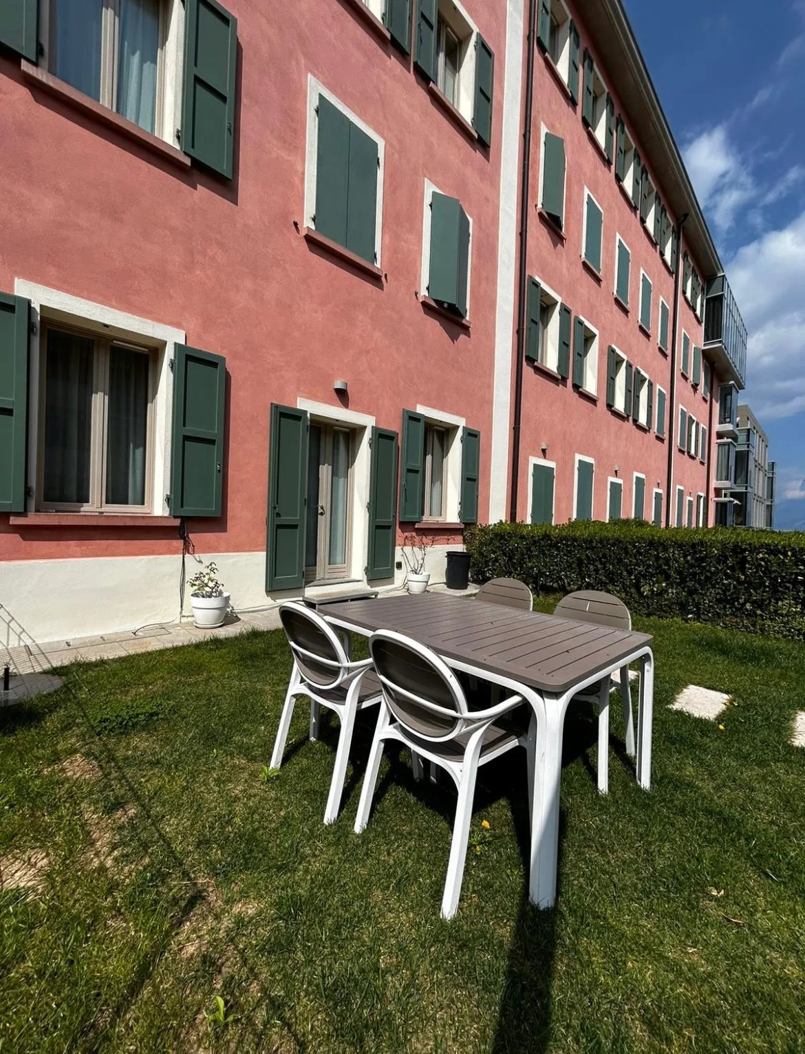 Bilocale Vista Lago con Giardino – Campione del Garda - Foto 5